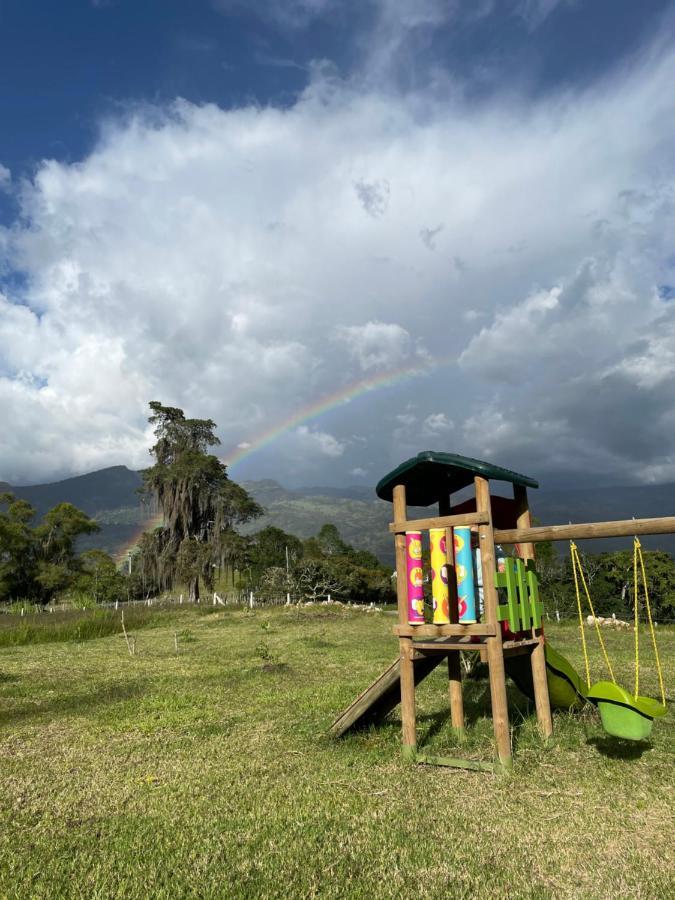 Cucuate Hospedaje Choachí Exterior foto